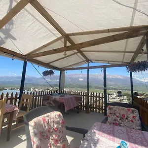 Denis Gasthof Gjirokastër