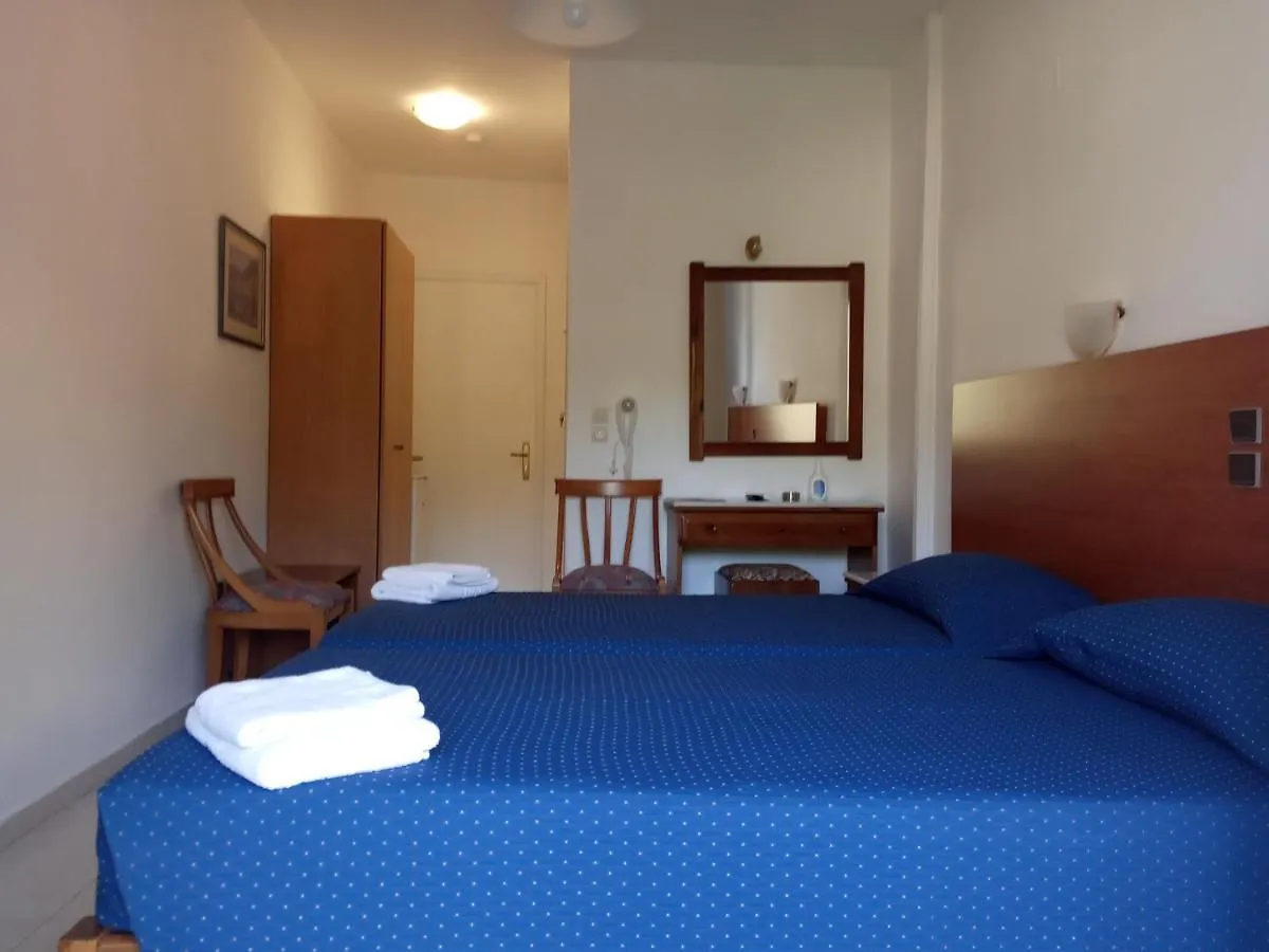 Hotel Oceanis Poros  Poros (Kefalonia)