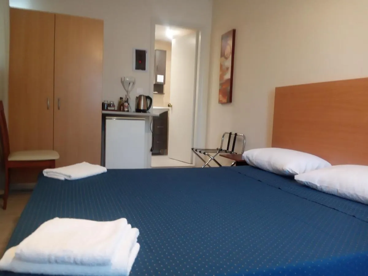 Hotel Oceanis Poros