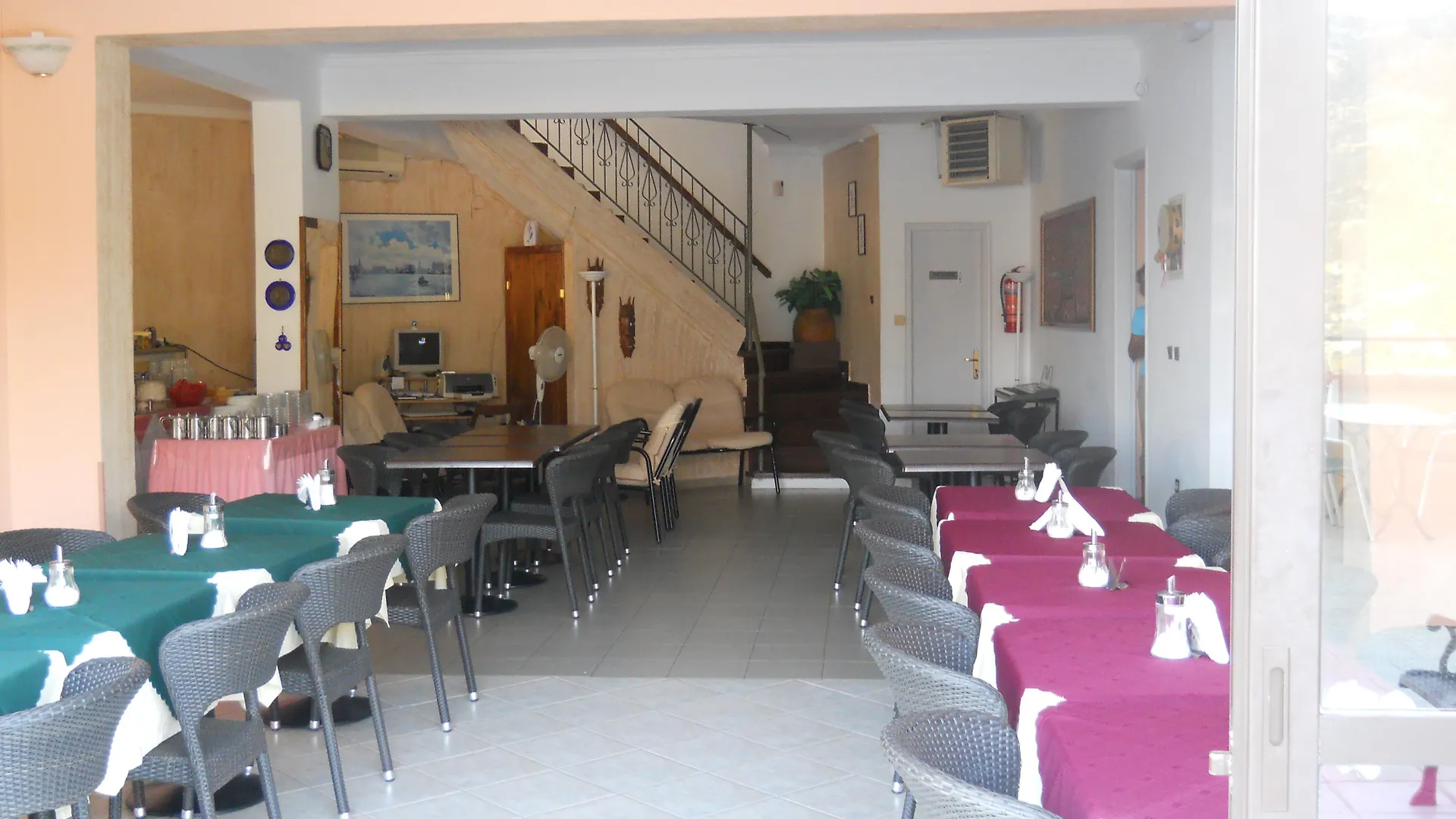 Hotel Oceanis Порос 2*,  Греция