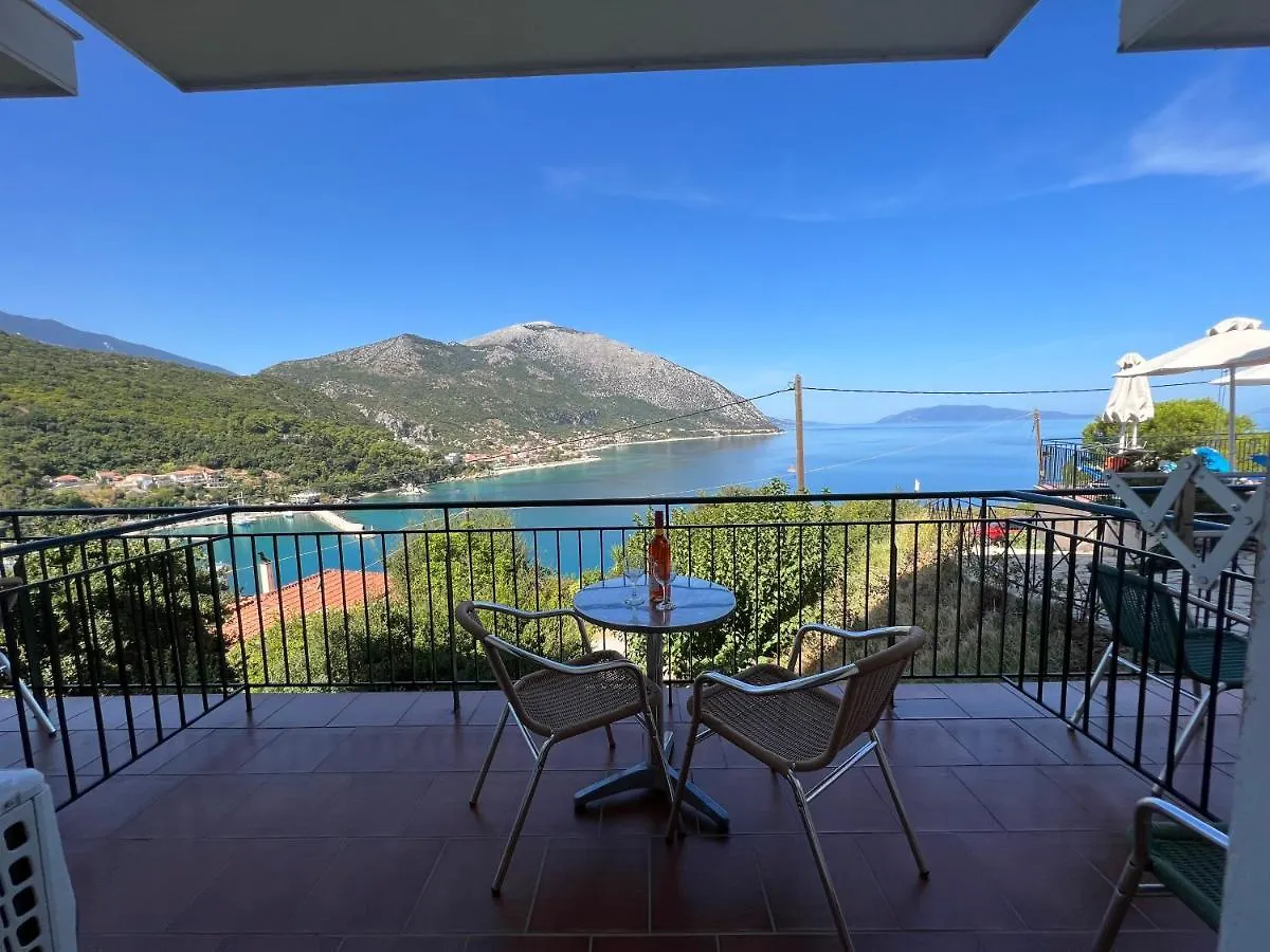 Hotel Oceanis Порос